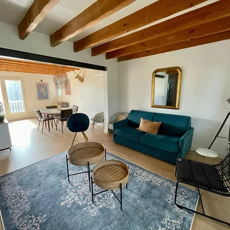 St Ferdinand Apartment